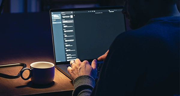 Agência ou Freelance para Criar Site Profissional?